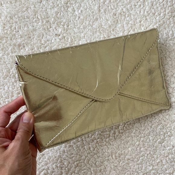 Aldo Faux Leather Gold Envelope Wristlet Clutch - Picture 8 of 16